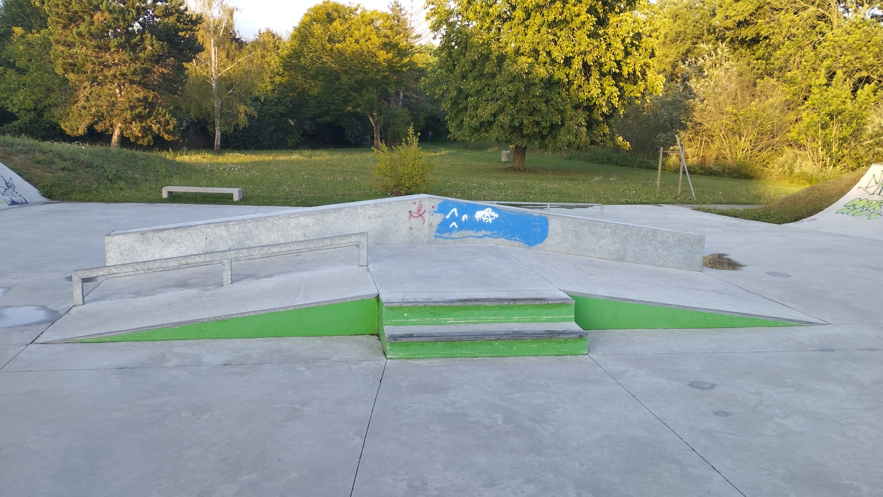 Le Vaudreuil skatepark